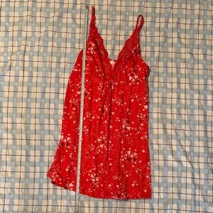 Red Lace Heart Pattern Nightgown